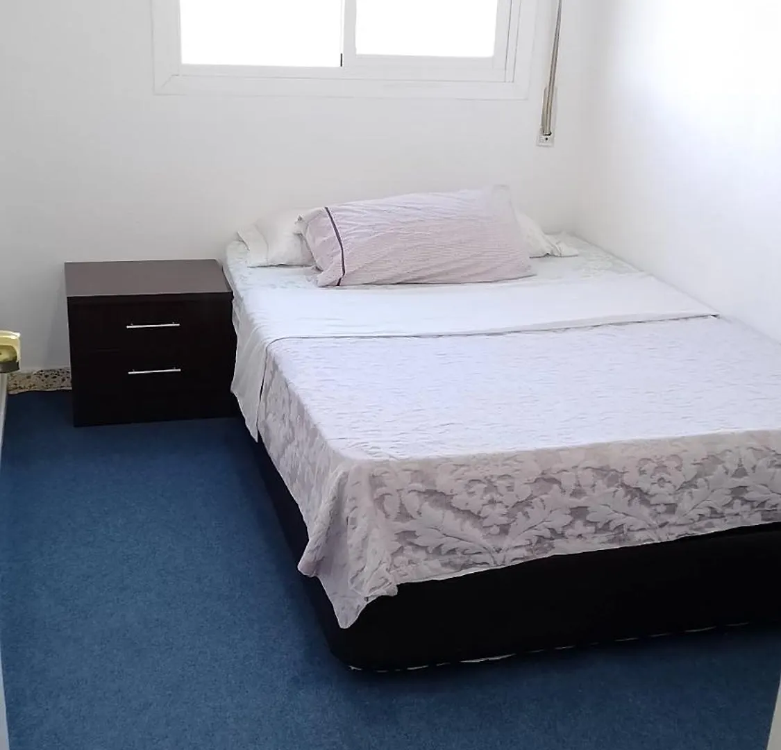 Homestay Habitacion Privada Centro Malaga Cerca Tren Maria Zambrano Y Playa Muy Buena Conexion Wifi