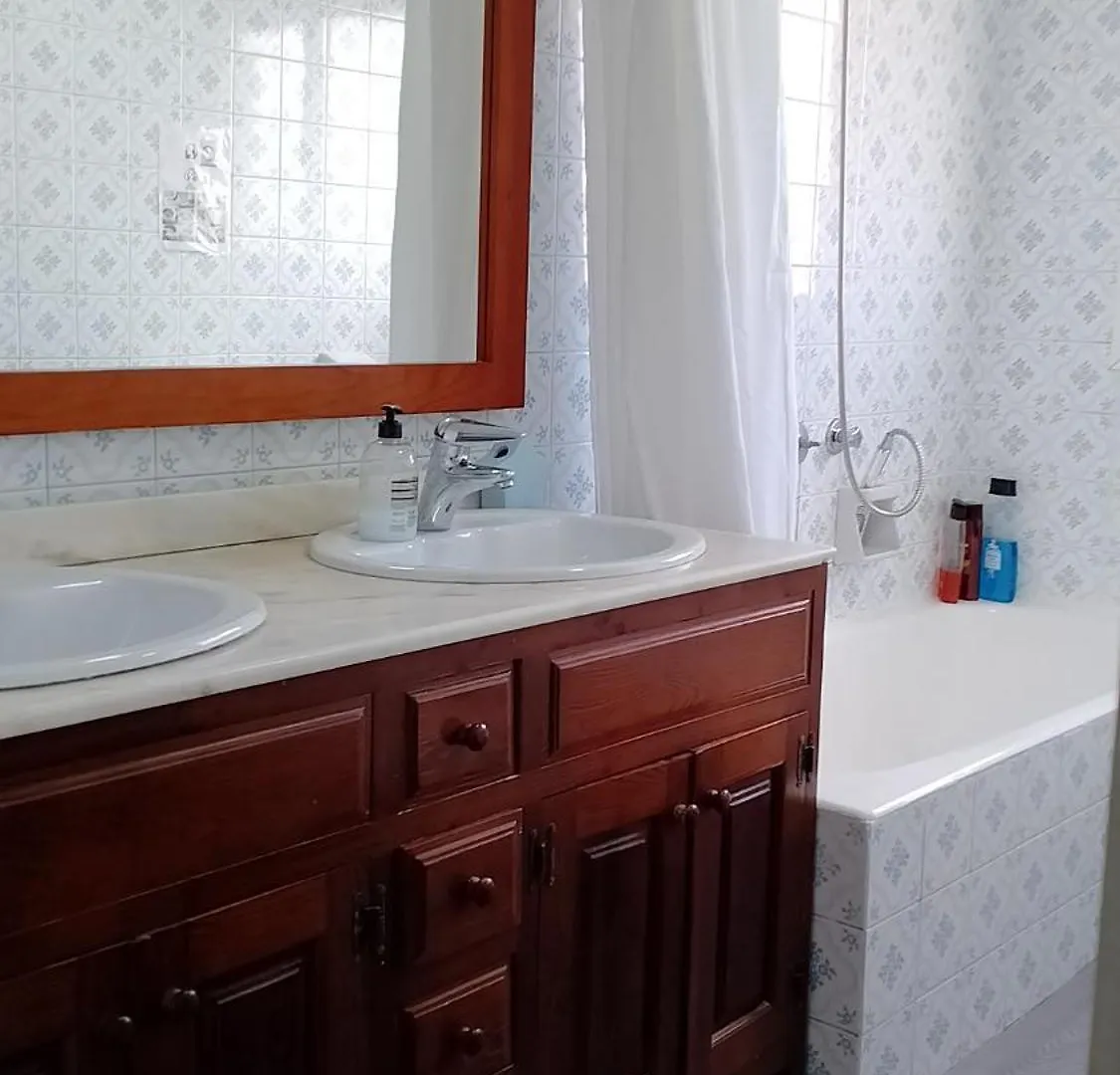 Habitacion Privada Centro Malaga Cerca Tren Maria Zambrano Y Playa Muy Buena Conexion Wifi Kwatera prywatna