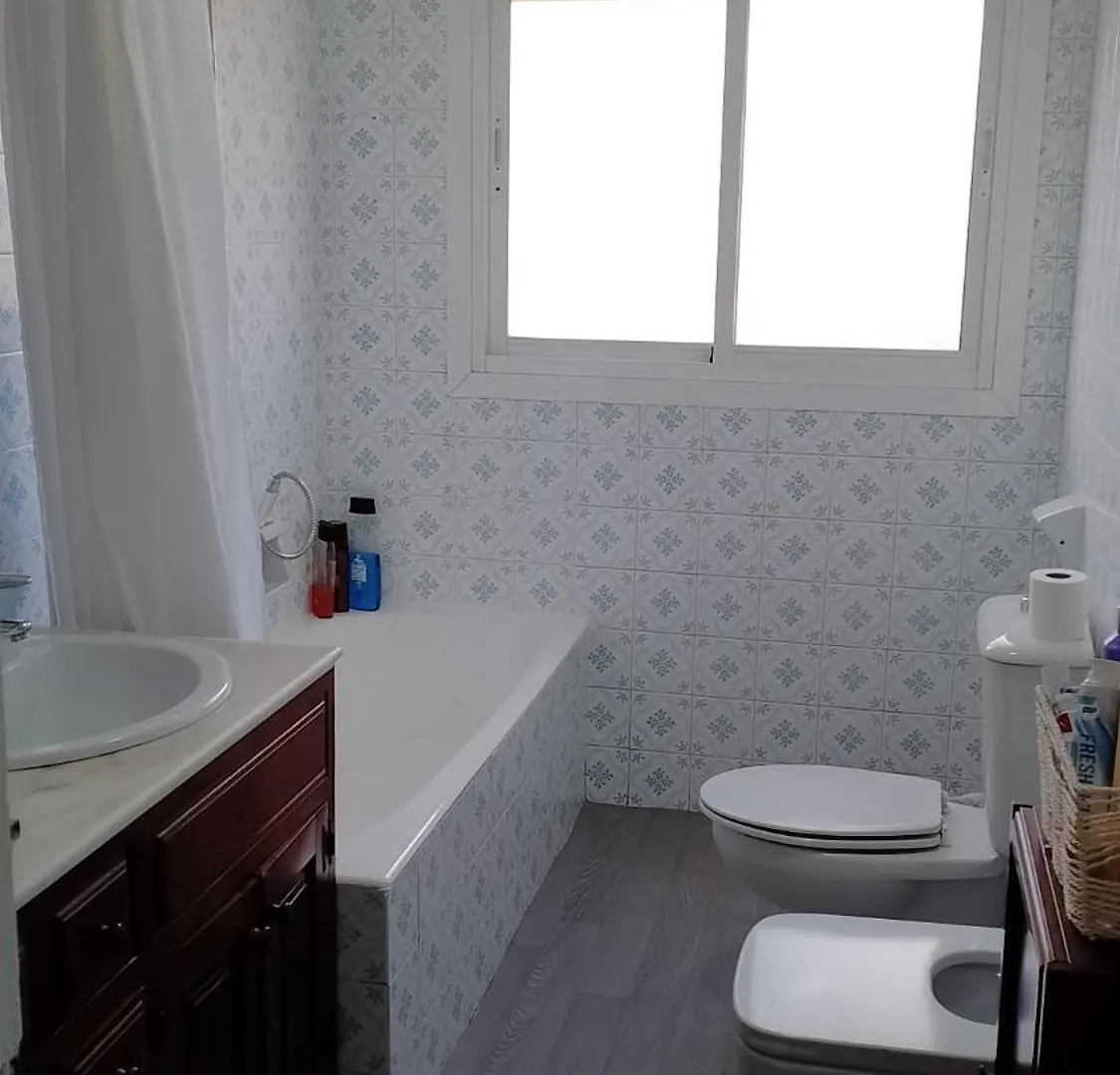Kwatera prywatna Habitacion Privada Centro Malaga Cerca Tren Maria Zambrano Y Playa Muy Buena Conexion Wifi